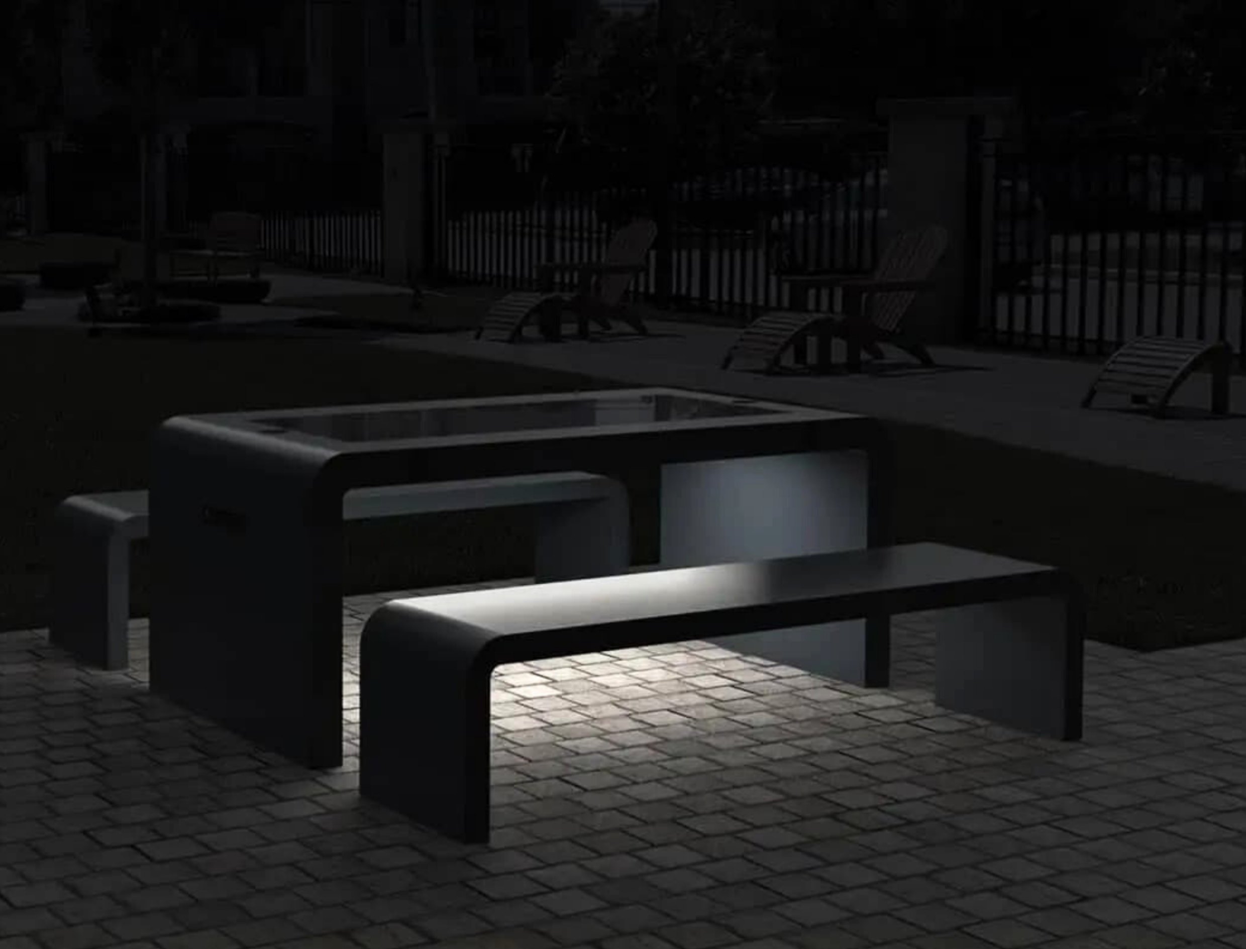 Solar Smart Table